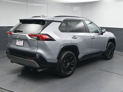 2025 Toyota RAV4 Hybrid SE SUV - Photo 5