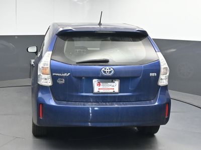 2012 Toyota Prius v Two Wagon - Photo 5