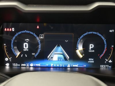 2024 Chevrolet Colorado Trail Boss Truck Crew Cab - Photo 9
