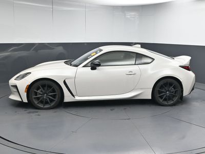 2024 Toyota GR86 Premium Coupe — photo 7 view