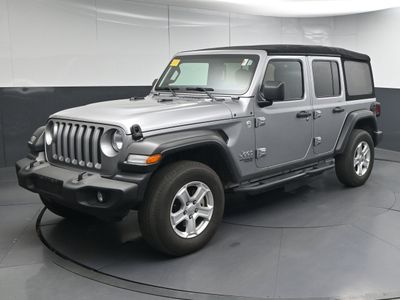 2019 Jeep Wrangler Unlimited Sport 4x4 SUV - Photo 2