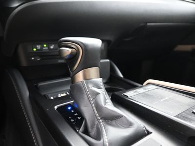 2019 Lexus ES 350 Sedan - Photo 14