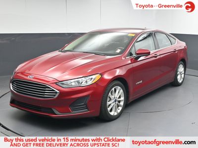2019 Ford Fusion Hybrid SE Sedan - Photo 3