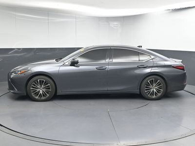 2022 Lexus ES 350 Sedan - Photo 7