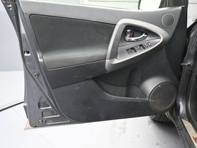2012 Toyota RAV4 Sport 4WD SUV — photo 13 view