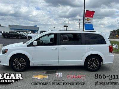 2019 Dodge Grand Caravan — interior view