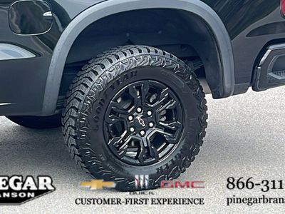 2022 Chevrolet Silverado 1500 — detail view