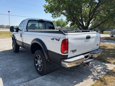 2004 Ford F-350SD — detail view