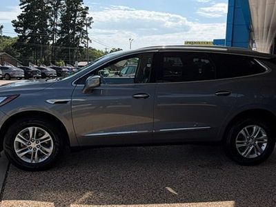 2019 Buick Enclave — interior view