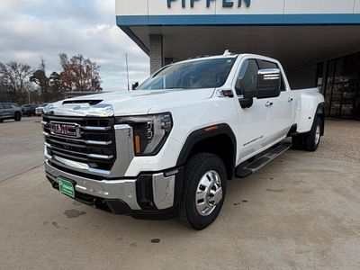 2026 GMC Sierra 3500 HD — detail view