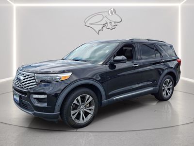 2020 Ford Explorer — side profile view
