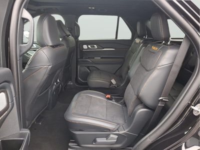 2026 Ford Explorer — detail view