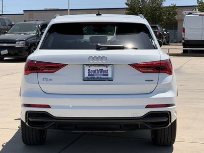 2021 Audi Q3 — detail view