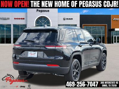 2026 Jeep Grand Cherokee — detail view