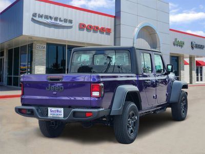 2026 Jeep Gladiator — detail view