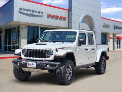 2025 Jeep Gladiator — side profile view