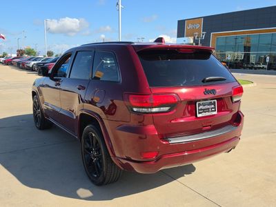 2020 Jeep Grand Cherokee — rear three-quarter view