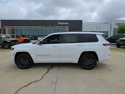 2026 Jeep Grand Cherokee L — side profile view