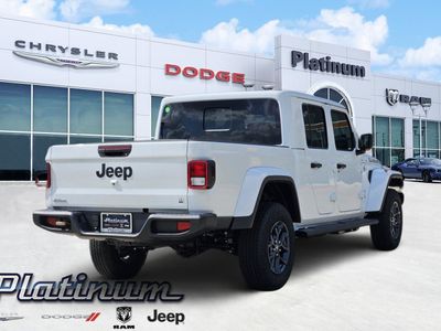 2026 Jeep Gladiator — detail view