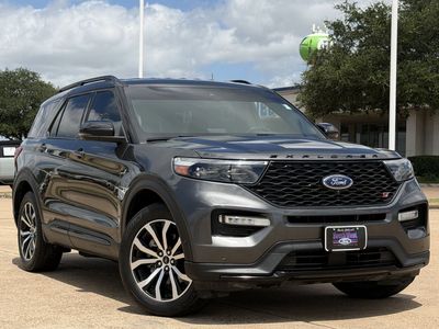 2020 Ford Explorer — side profile view