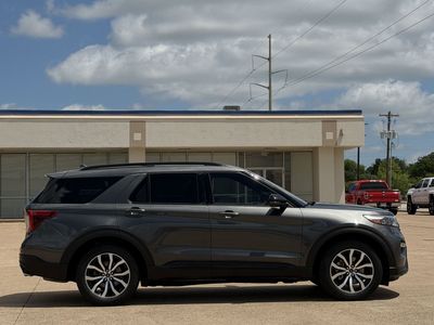2020 Ford Explorer — rear three-quarter view
