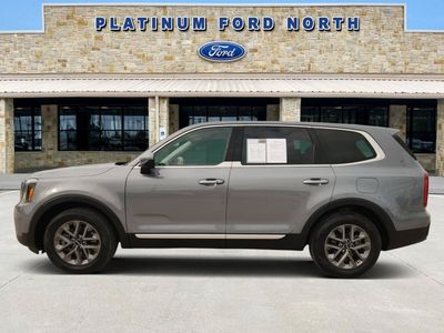 2024 Kia Telluride — rear three-quarter view