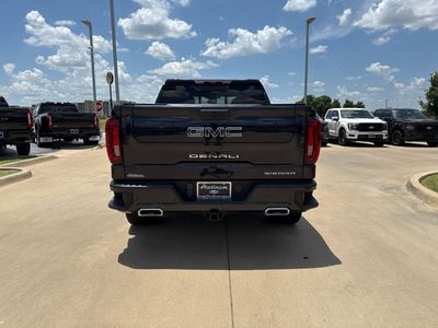 2023 GMC Sierra 1500 — detail view