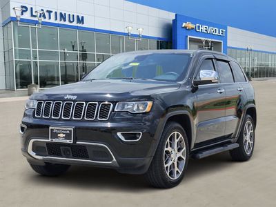 2020 Jeep Grand Cherokee — side profile view