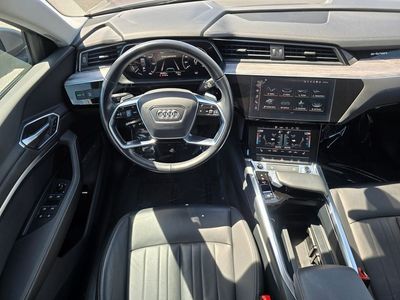 2021 Audi e-tron — side profile view