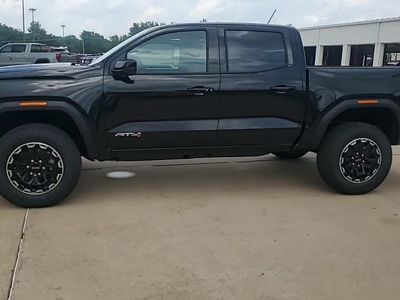 2026 GMC Canyon — detail view