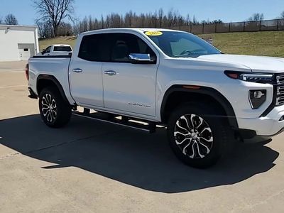 2025 GMC Canyon — side profile view