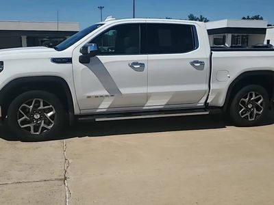 2023 GMC Sierra 1500 — detail view