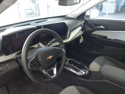 2025 Chevrolet Trax — side profile view