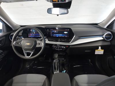 2025 Chevrolet Trax — detail view