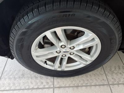 2022 Ford Explorer — detail view