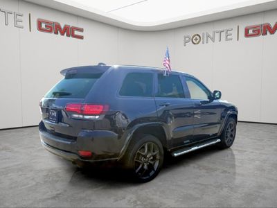 2021 Jeep Grand Cherokee — detail view