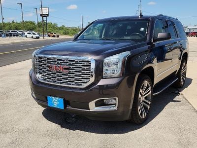 2018 GMC Yukon — interior view