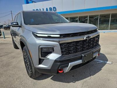 2025 Chevrolet Traverse — side profile view
