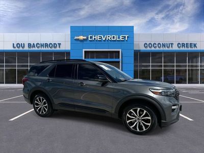 2020 Ford Explorer — side profile view