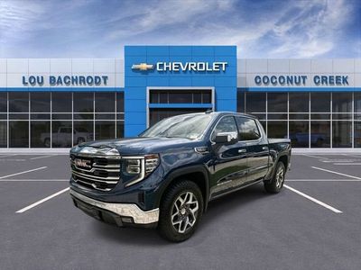 2022 GMC Sierra 1500 — interior view