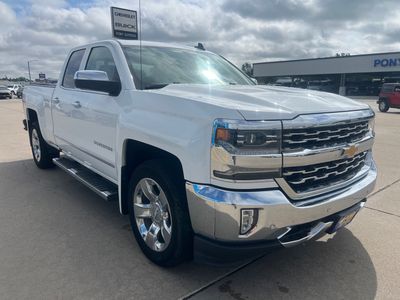 2017 Chevrolet Silverado 1500 — rear three-quarter view