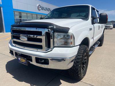 2005 Ford Super Duty F-250 — side profile view