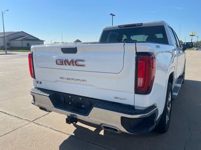 2023 GMC Sierra 1500 — interior view