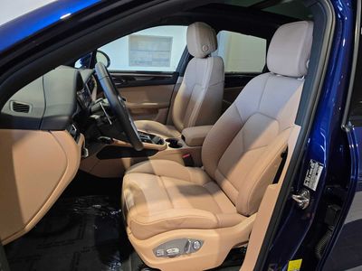 2026 Porsche Macan — detail view
