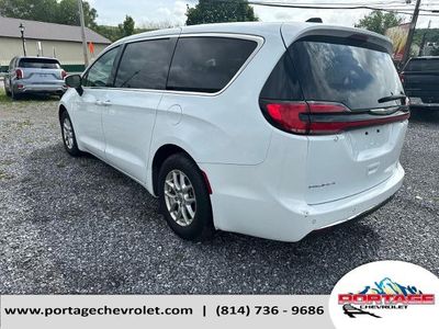 2023 Chrysler Pacifica — rear three-quarter view