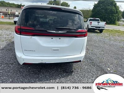 2023 Chrysler Pacifica — interior view