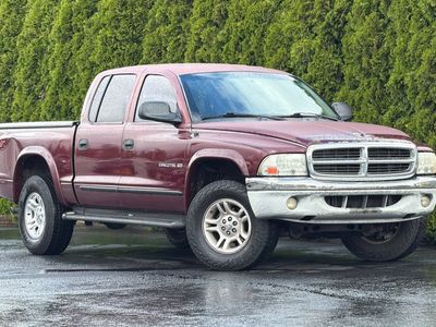 2001 Dodge Dakota — side profile view