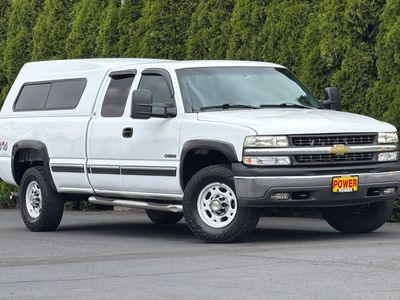 2000 Chevrolet Silverado 2500 HD — side profile view