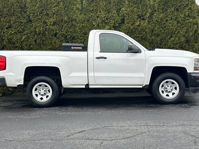 2018 Chevrolet Silverado 1500 — rear three-quarter view