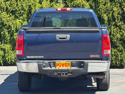 2011 GMC Sierra 1500 — detail view